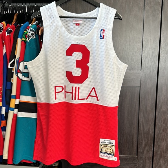 Philadelphia 76ers Allen Iverson Mitchell & Ness White NBA Philadelphia 76ers Allen Iverson Mitchell & Ness White NBA